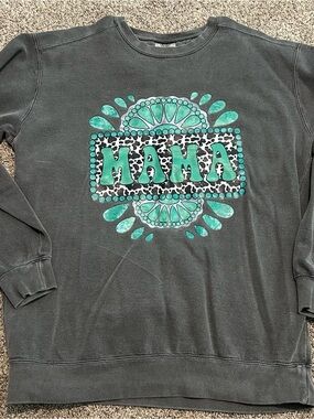 "MAMA" Graphic Crewneck Sweatshirt in Teal Print Comfort Colors Size M